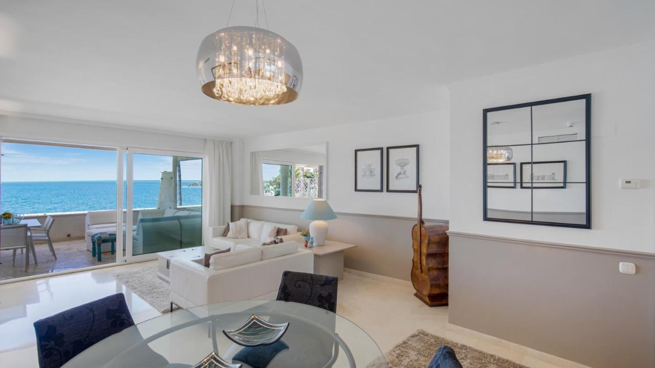 Beach-Line Apartment With 3 Bedrooms In אסטפונה מראה חיצוני תמונה